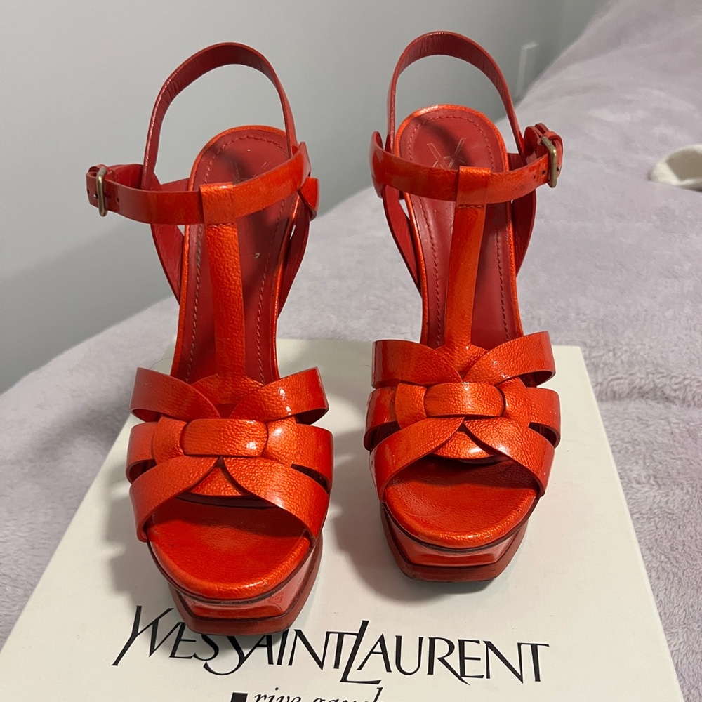 Saint Laurent tribute sandal